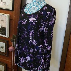 Simply Vera flowered long sleeve top